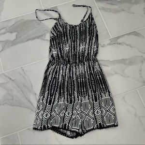 Mossimo Romper Size XS